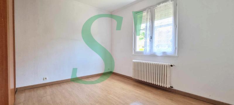 Maison - 96 m² - 4 pièces