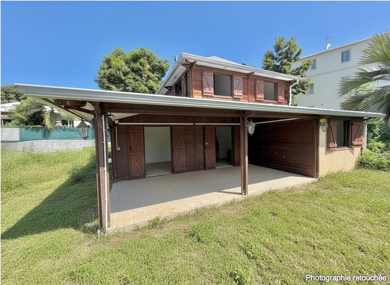 Maison - 111 m² - 5 pièces