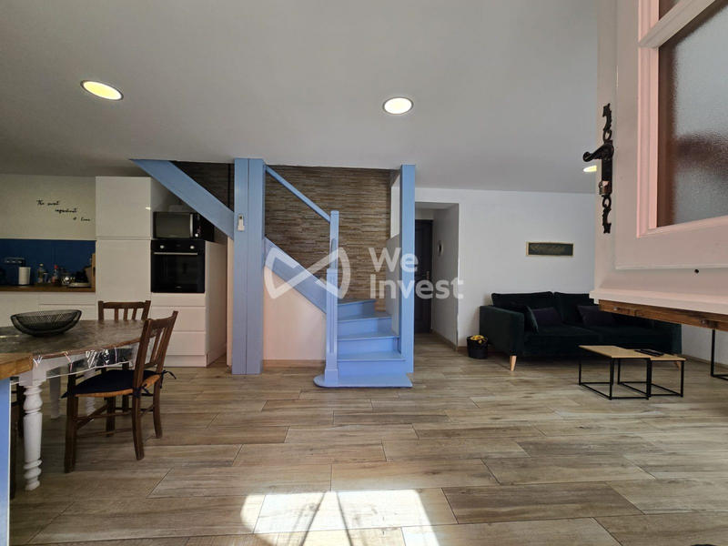 Maison - 281 m² - 11 pièces