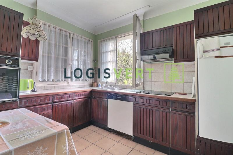 Maison - 146 m² - 8 pièces