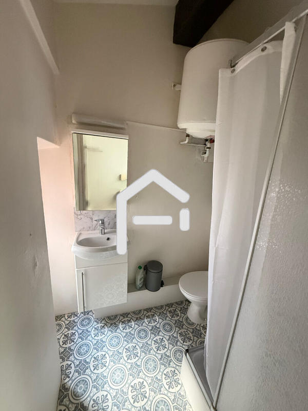 Appartement - 18 m² - 1 pièce