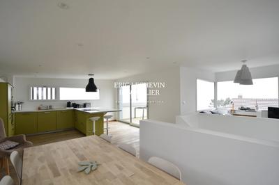 Maison - 89 m² - 4 pièces