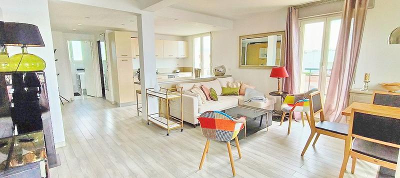 Appartement - 158 m² - 6 pièces