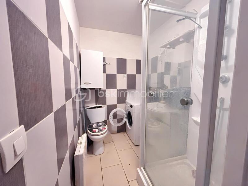 Immeuble - 100 m² - 10 pièces