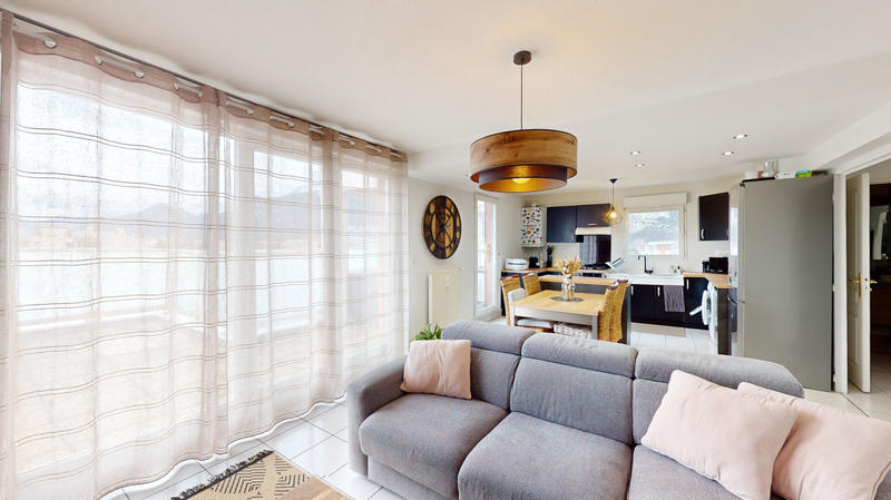 Appartement - 74 m² - 4 pièces