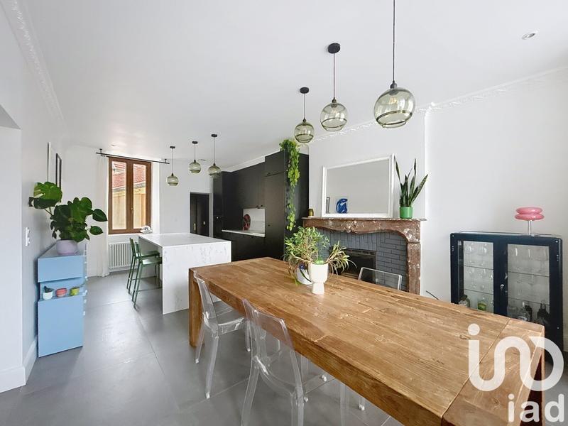 Maison de village - 217 m² - 7 pièces