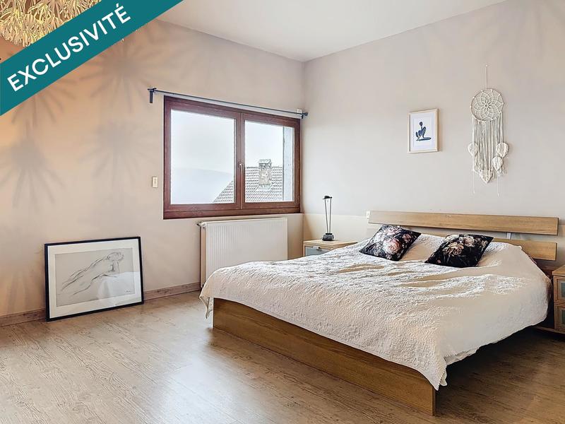 Maison - 202 m² - 7 pièces