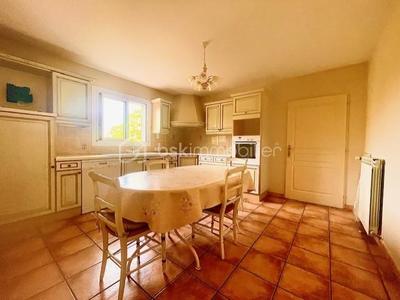 Maison traditionnelle - 115 m² - 4 pièces