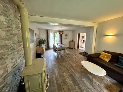 Maison - 150 m² - 6 pièces