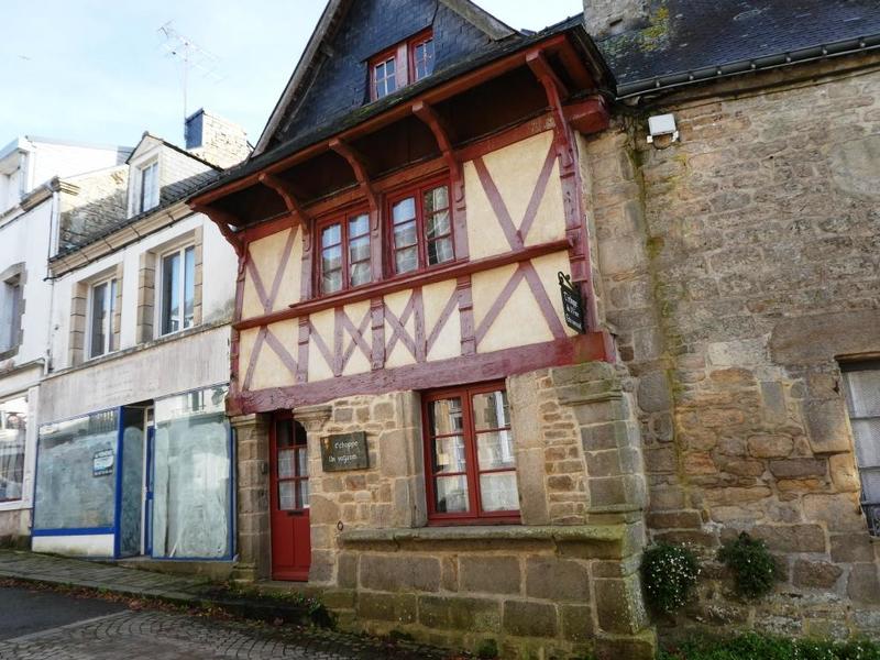Maison en pierre - 75 m² - 3 pièces