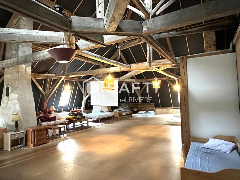 Maison de maîtres - 900 m² - 15 pièces