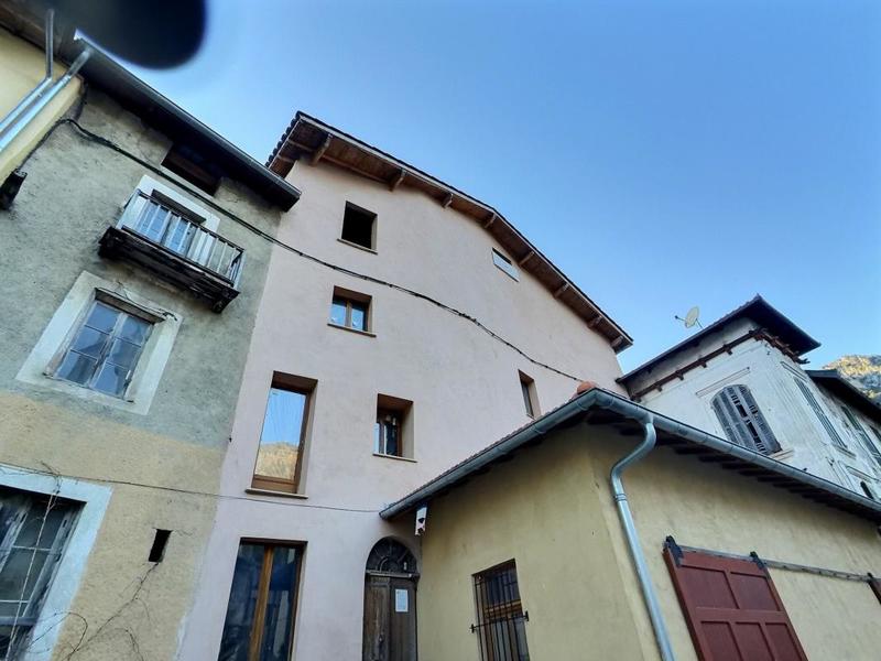 Loft - 74 m² - 4 pièces