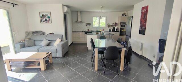 Maison - 94 m² - 4 pièces