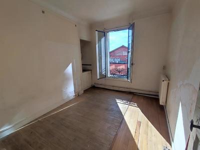 Immeuble - 160 m² - 9 pièces