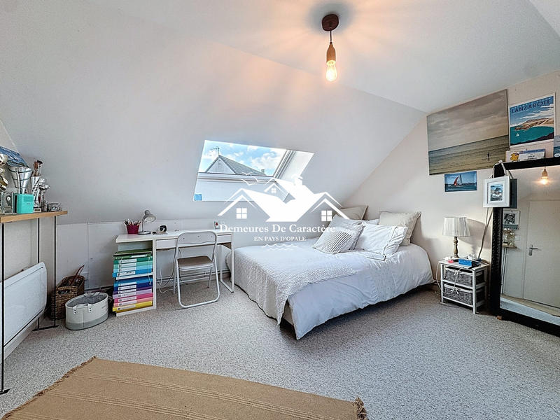 Maison - 99 m² - 4 pièces