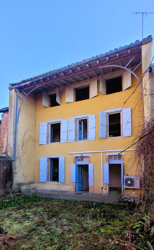 Maison - 231 m² - 6 pièces