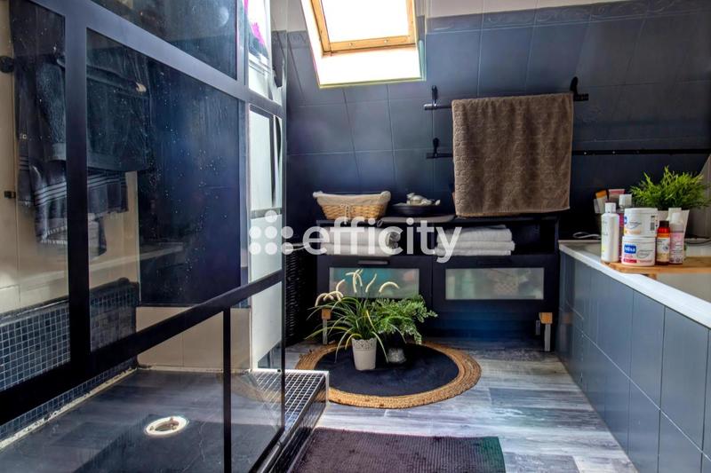 Maison - 116 m² - 5 pièces