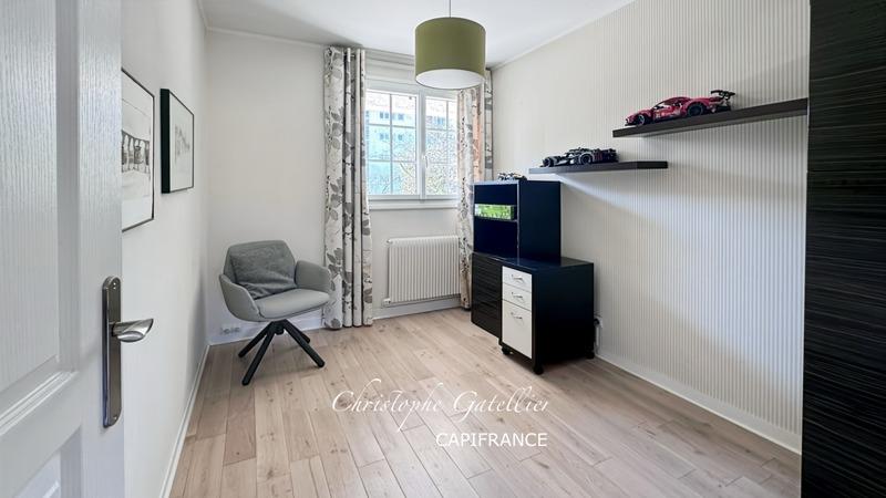 Duplex - 100 m² - 5 pièces