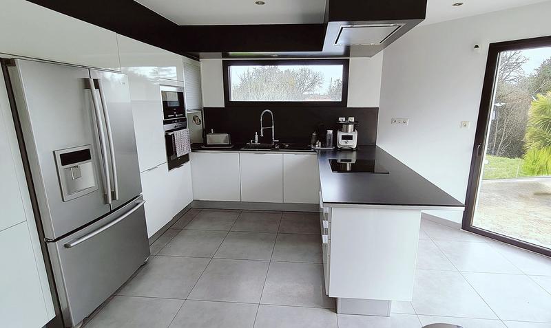 Maison contemporaine - 156 m² - 7 pièces