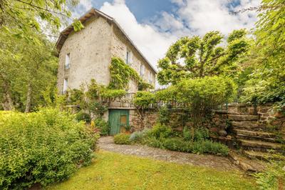 Maison en pierre - 136 m² - 5 pièces