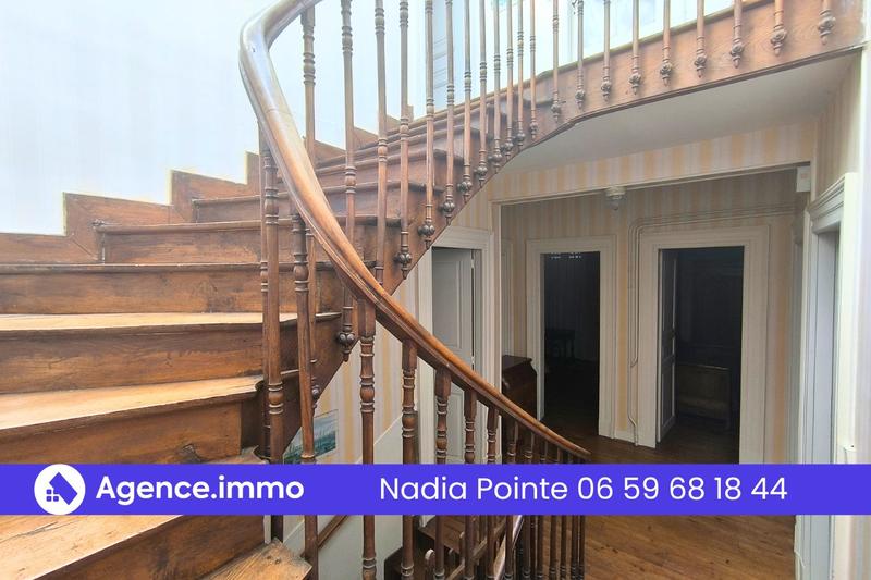 Maison - 174 m² - 7 pièces