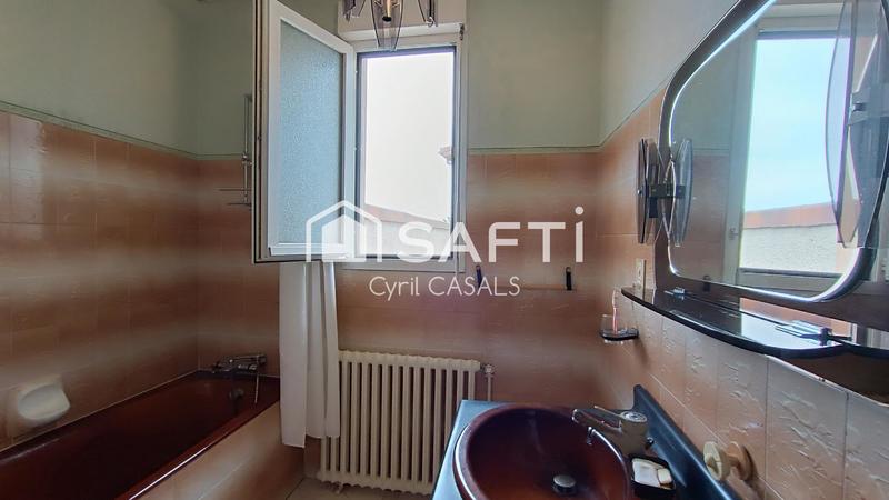 Maison - 138 m² - 8 pièces