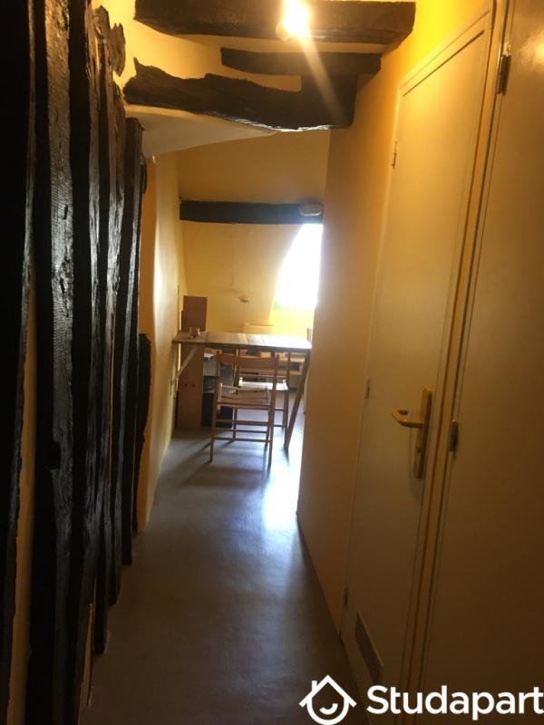 Chambre - 15 m² - 1 pièce