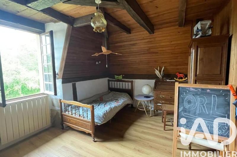 Maison - 195 m² - 8 pièces