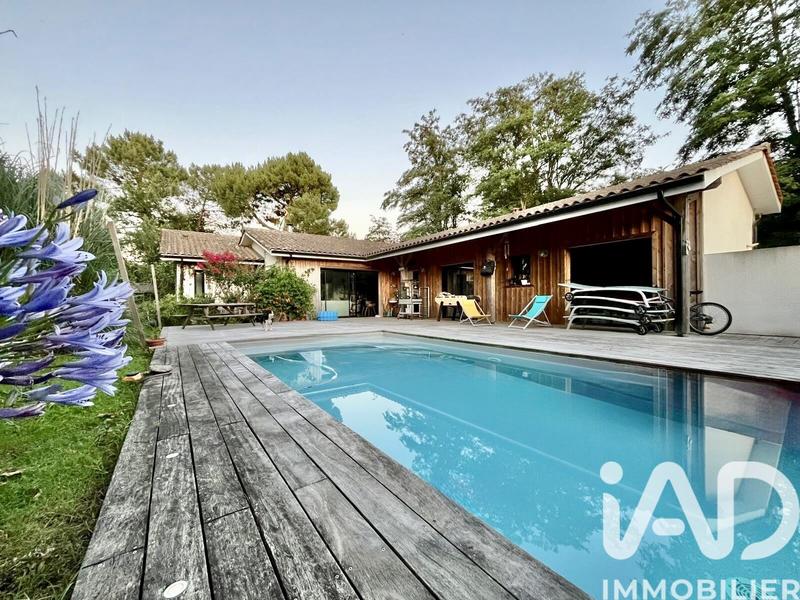 Maison - 178 m² - 6 pièces