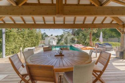 Maison - 112 m² - 5 pièces