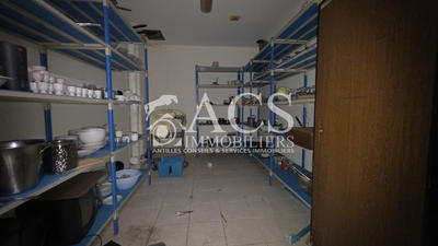 Local commercial - 138 m²