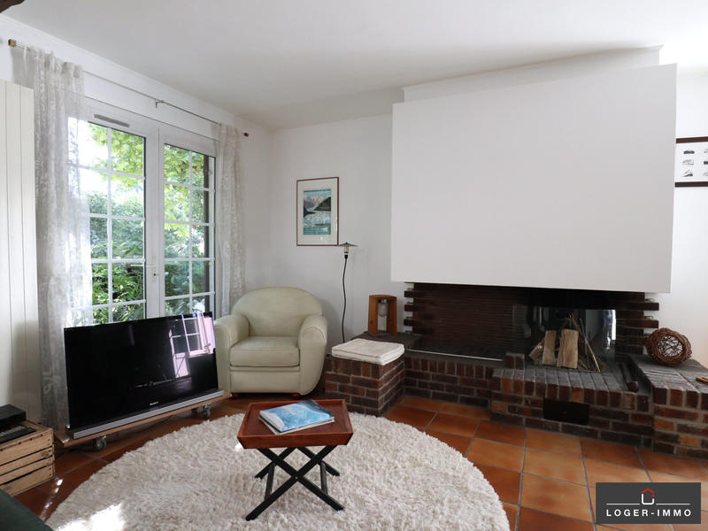 Maison - 148 m² - 8 pièces