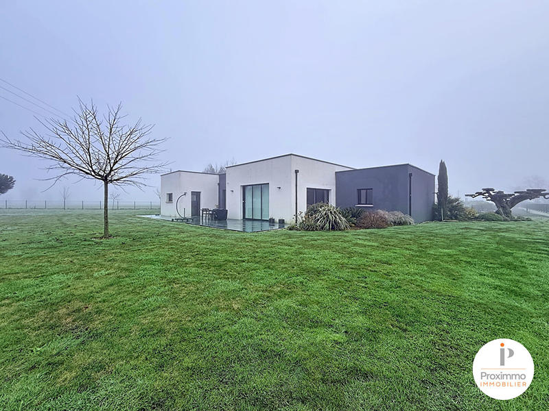 Maison - 166 m² - 4 pièces