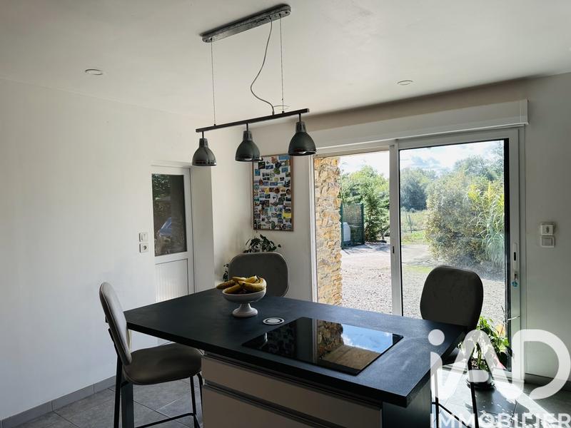 Maison - 97 m² - 5 pièces