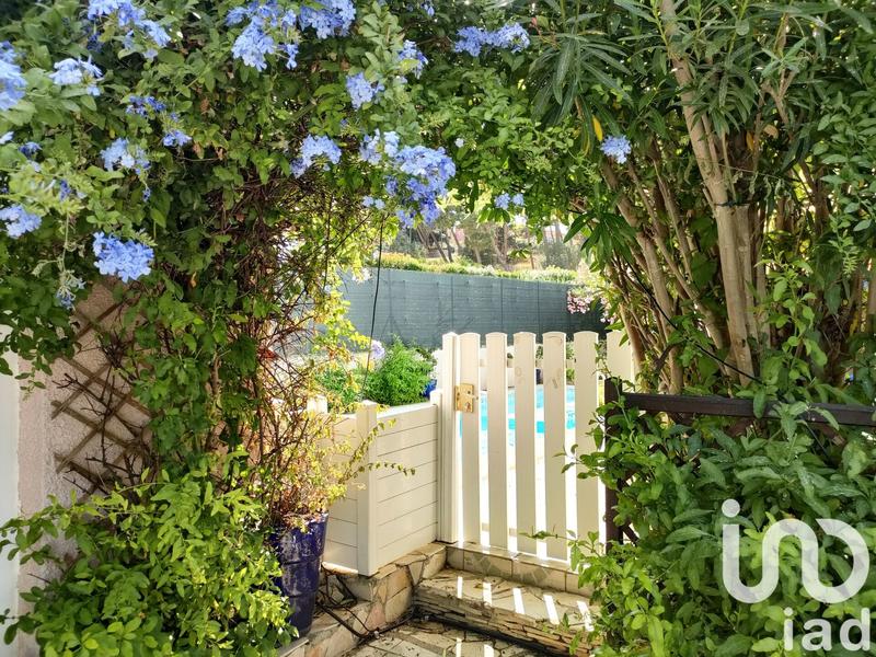 Maison - 181 m² - 6 pièces