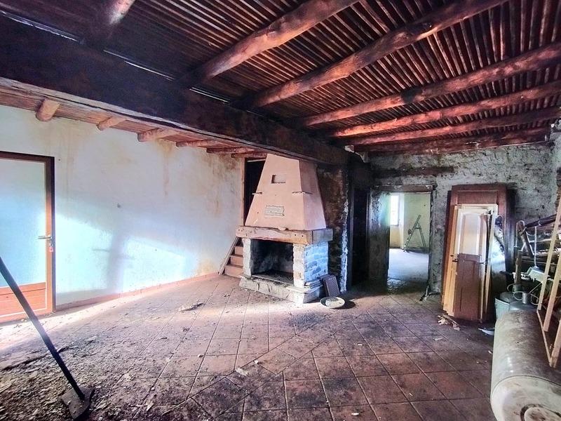 Maison en pierre - 120 m² - 7 pièces