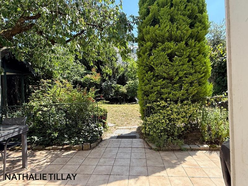 Maison bourgeoise - 270 m² - 7 pièces