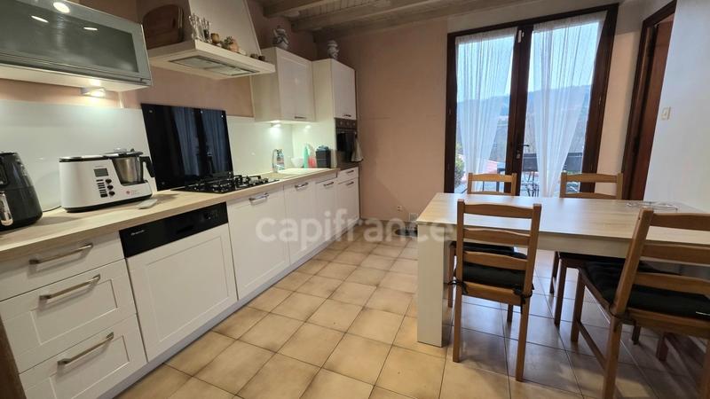 Maison - 150 m² - 5 pièces