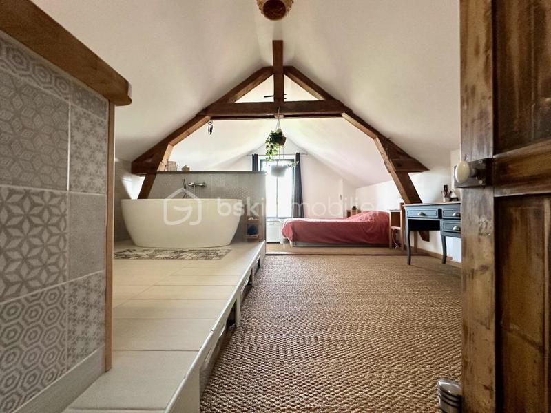 Maison - 110 m² - 4 pièces