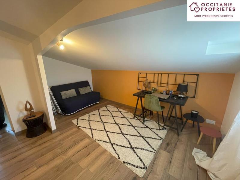 Maison - 163 m² - 8 pièces