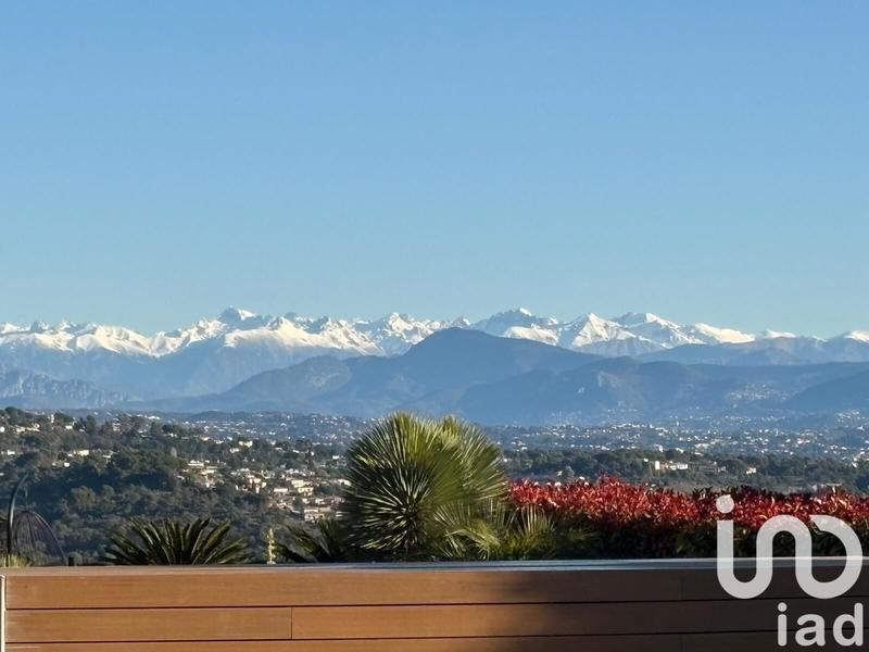 Maison - 192 m² - 6 pièces