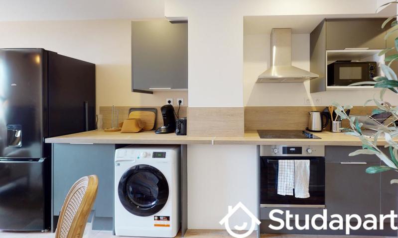 Chambre - 11 m² - 1 pièce