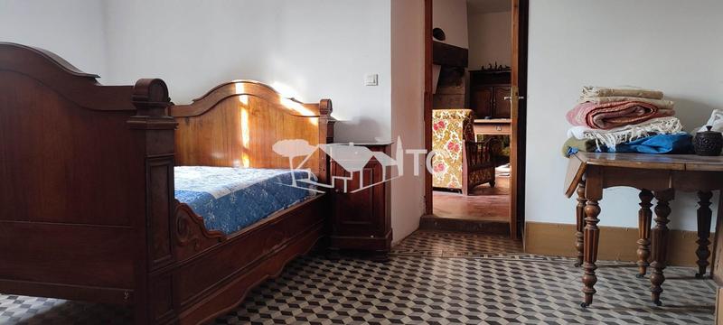 Maison ancienne - 180 m² - 5 pièces