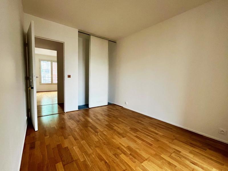 Appartement - 87 m² - 4 pièces