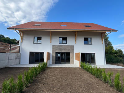 Appartement - 92 m² - 3 pièces