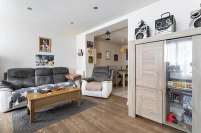 Maison - 70 m² - 13 pièces