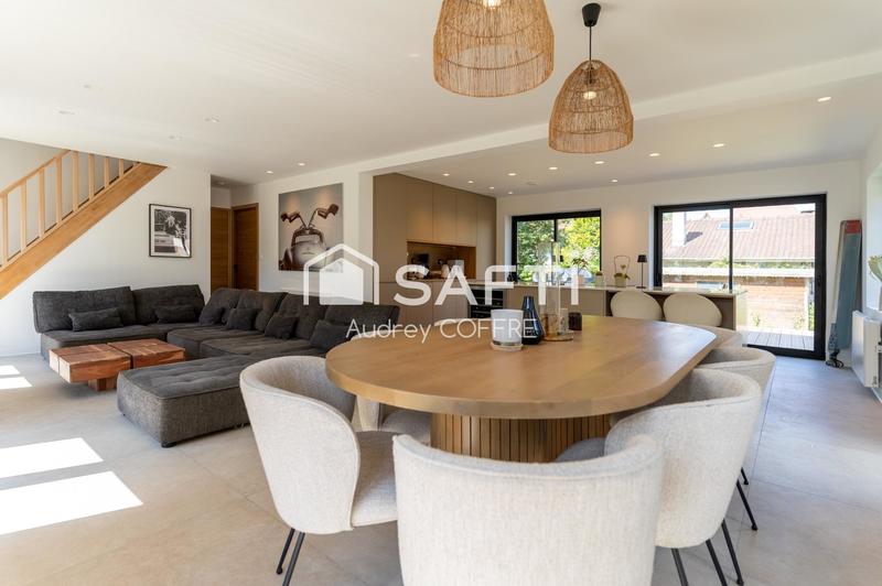 Maison - 112 m² - 6 pièces