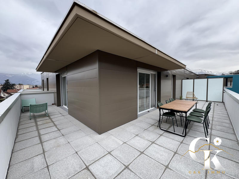 Appartement - 106 m² - 5 pièces