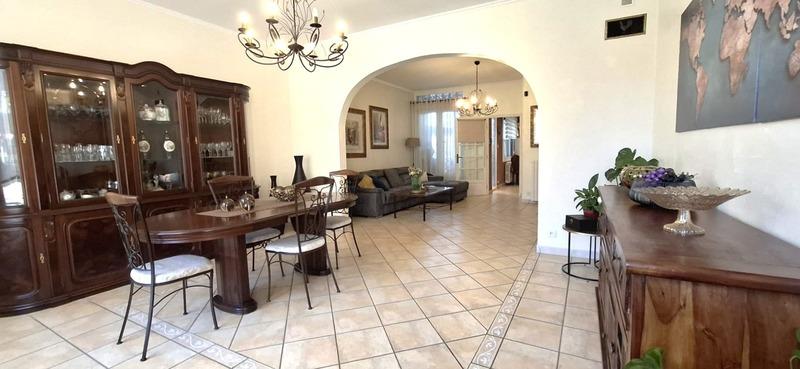 Maison - 155 m² - 7 pièces