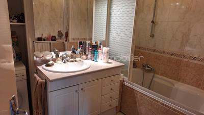 Appartement - 75 m² - 4 pièces